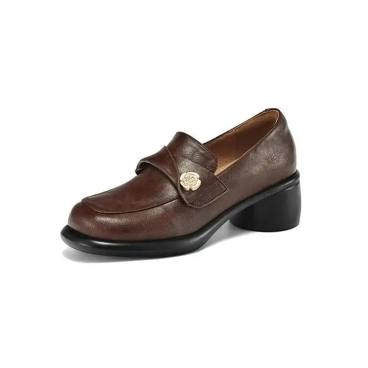Zyra | Slip-On Heel Keeps Steps More Stable