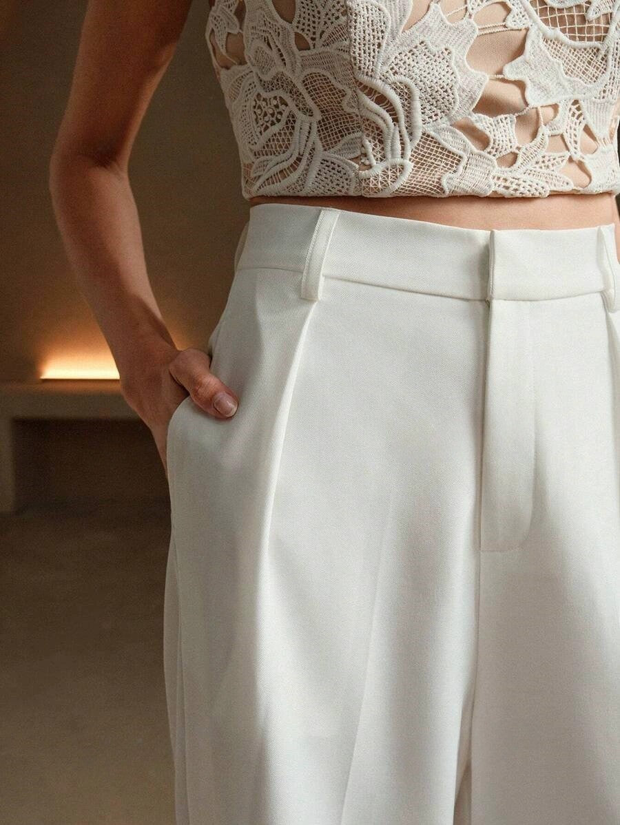 Bernadette | Flowing Cut Relieves Waist Tension