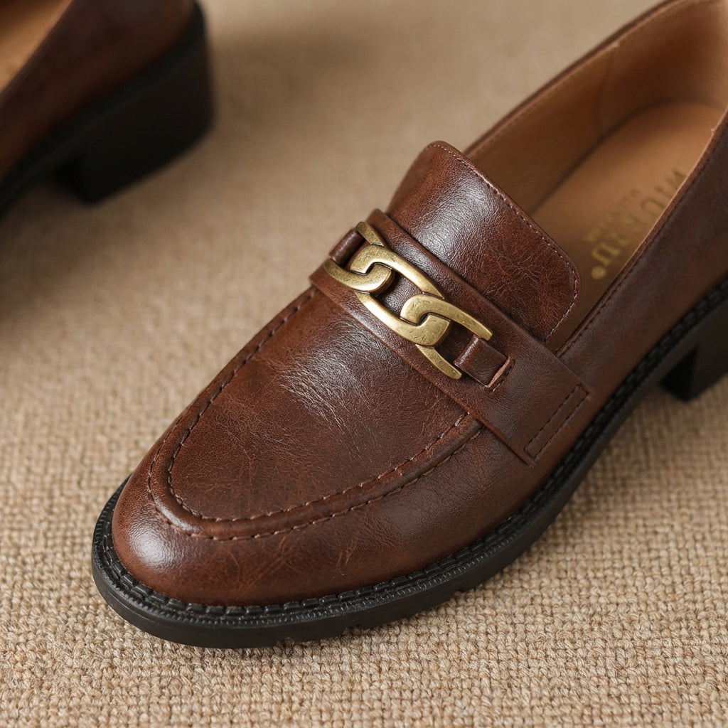 Fabiola | Low Heel Structure Helps Maintain Balance