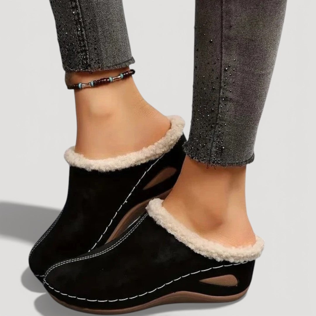 NOVI | COMFORT MULE SLIPPER