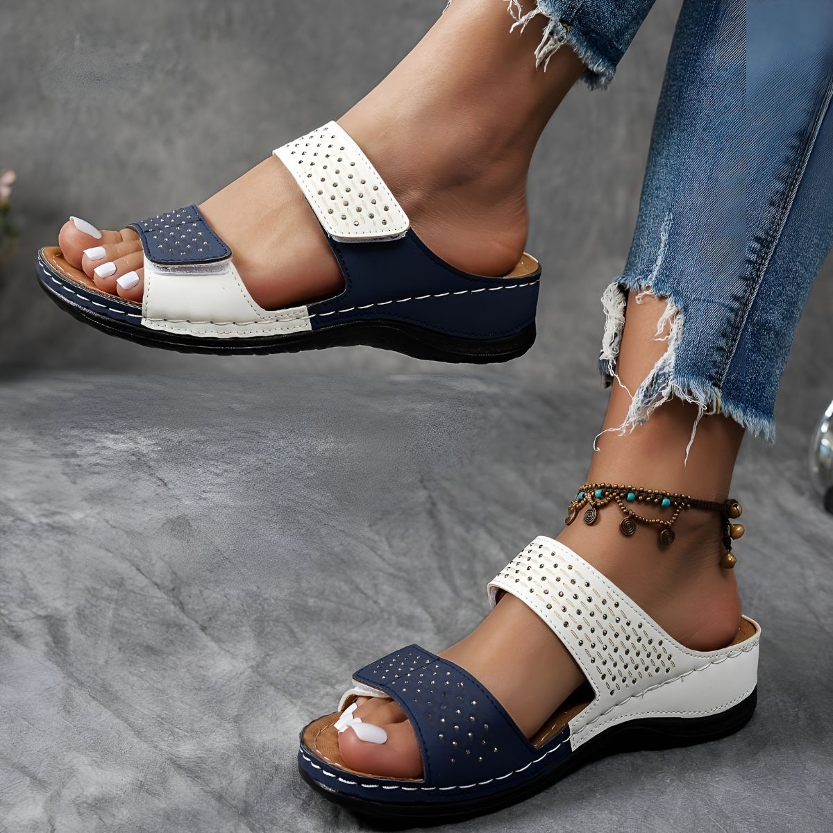 Theodora | Supportive Sandals for Comfortable Everyday Walking