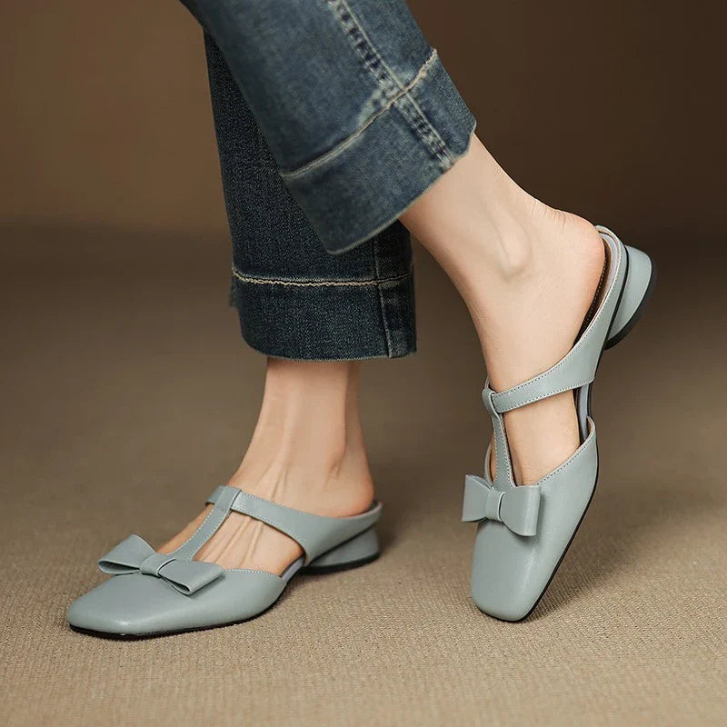 Novie | Open Side Fit Encourages Foot Flexibility