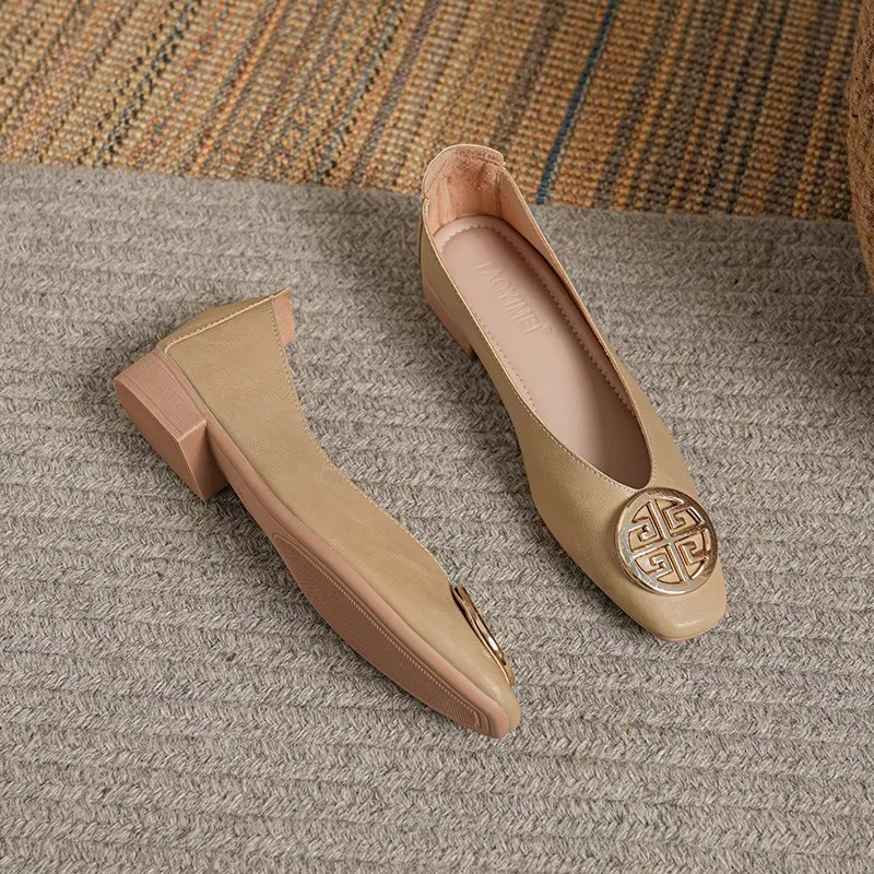 Margaret | The Elegant Flat That Feels as Good as It Looks