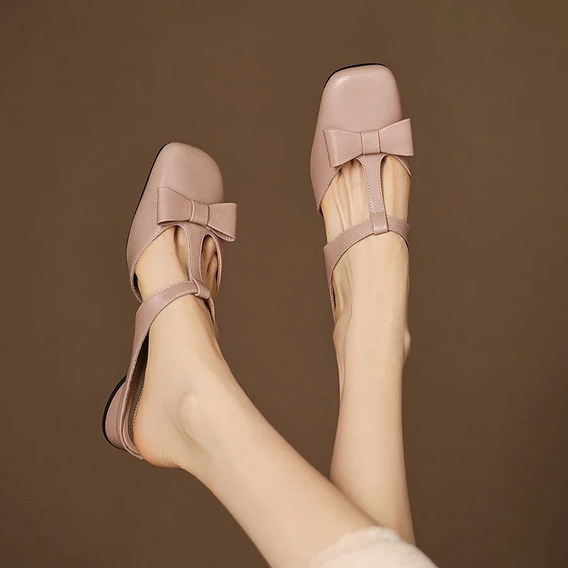 Novie | Open Side Fit Encourages Foot Flexibility
