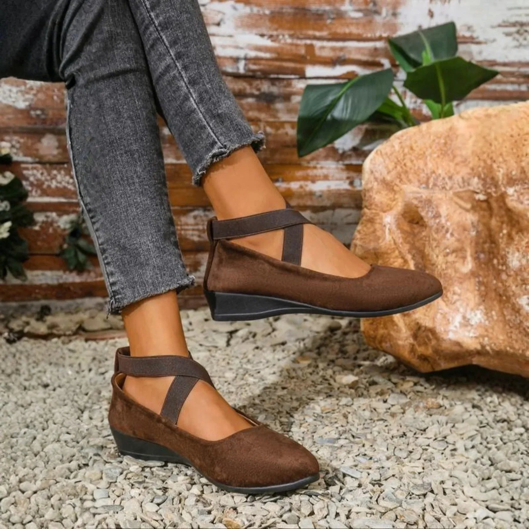 Calerinne | Closed Wedge Comfort Ballerina Shoes