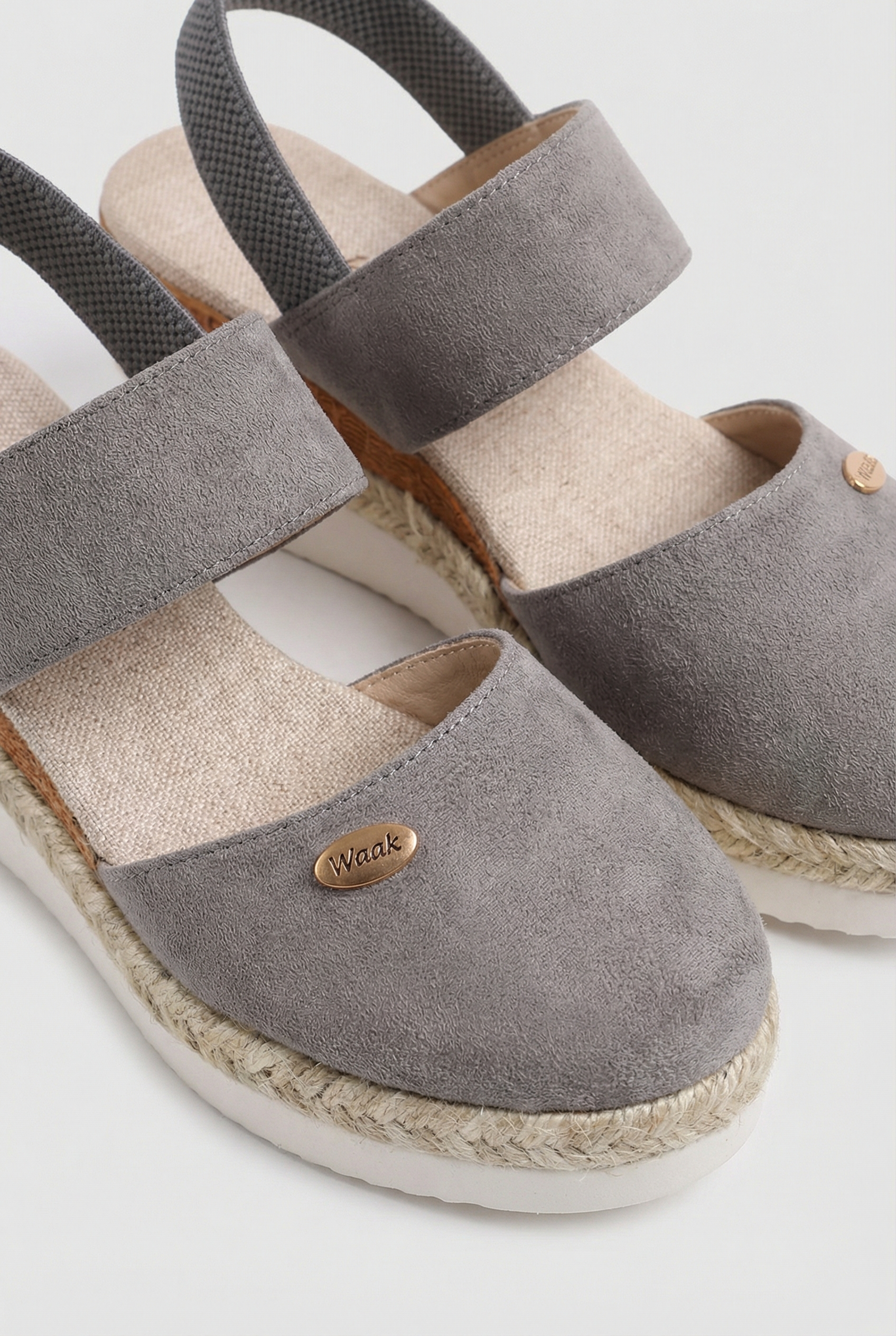 Riza | Back Strap Support, Stable Steps for Women