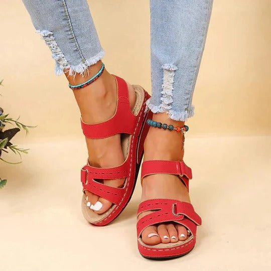 Dorothy | Finally a Sandal Your Swollen Feet Can Breathe In