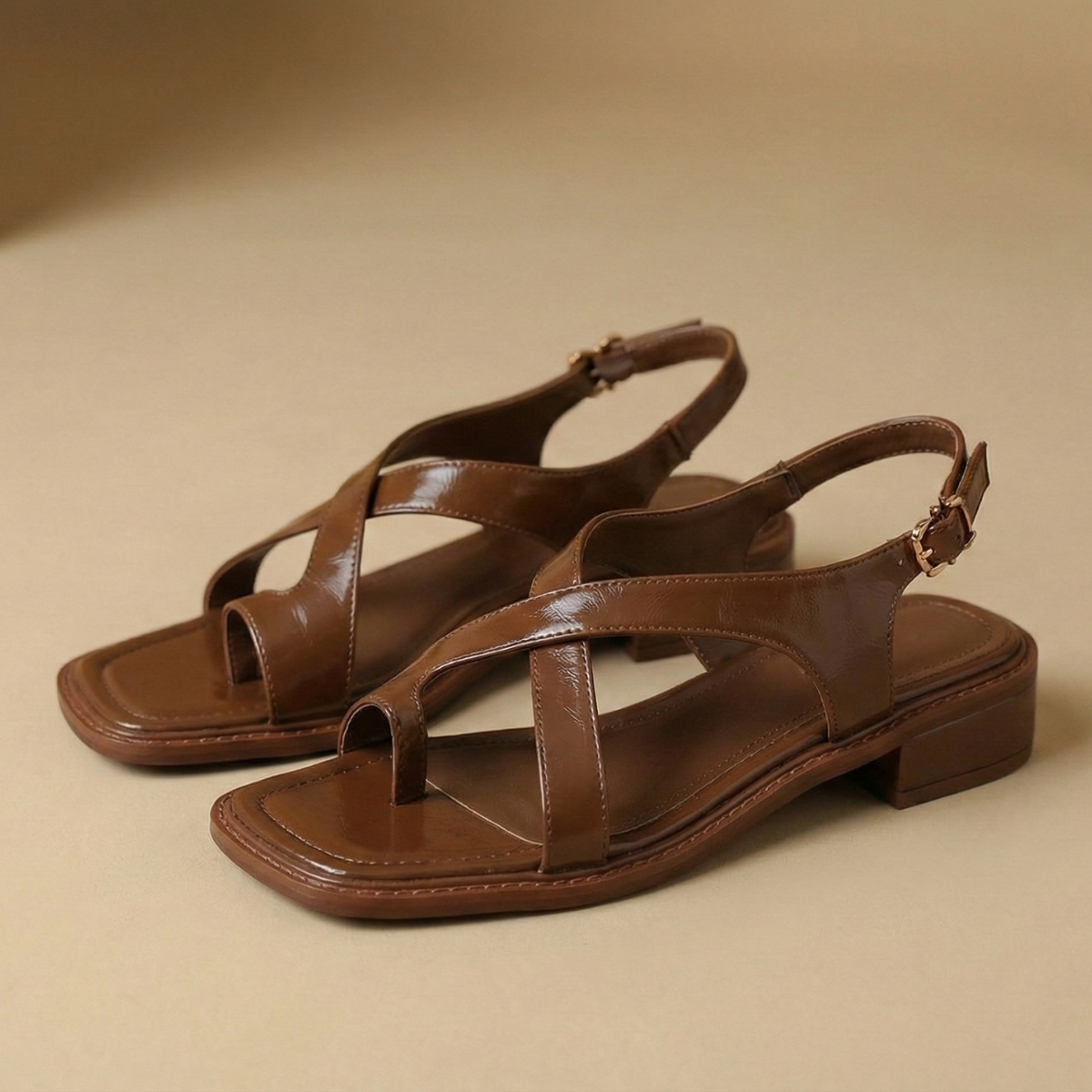 Elira | Cross-Strap Sandals for Secure, Balanced Steps