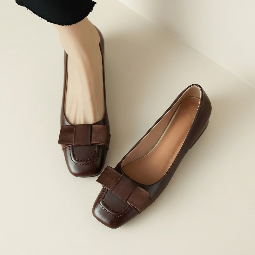 Eleanor Bow Pumps