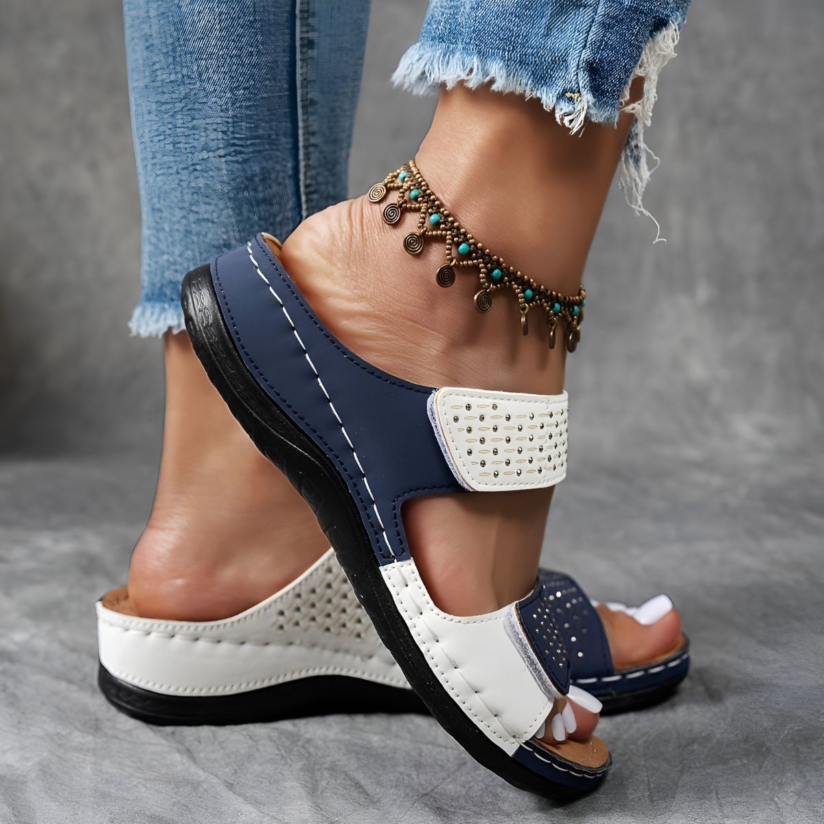 Theodora | Supportive Sandals for Comfortable Everyday Walking