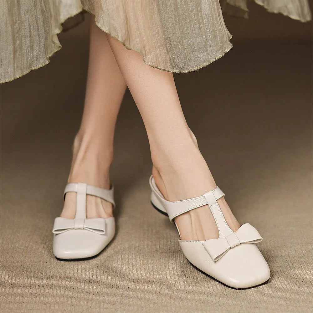 Novie | Open Side Fit Encourages Foot Flexibility