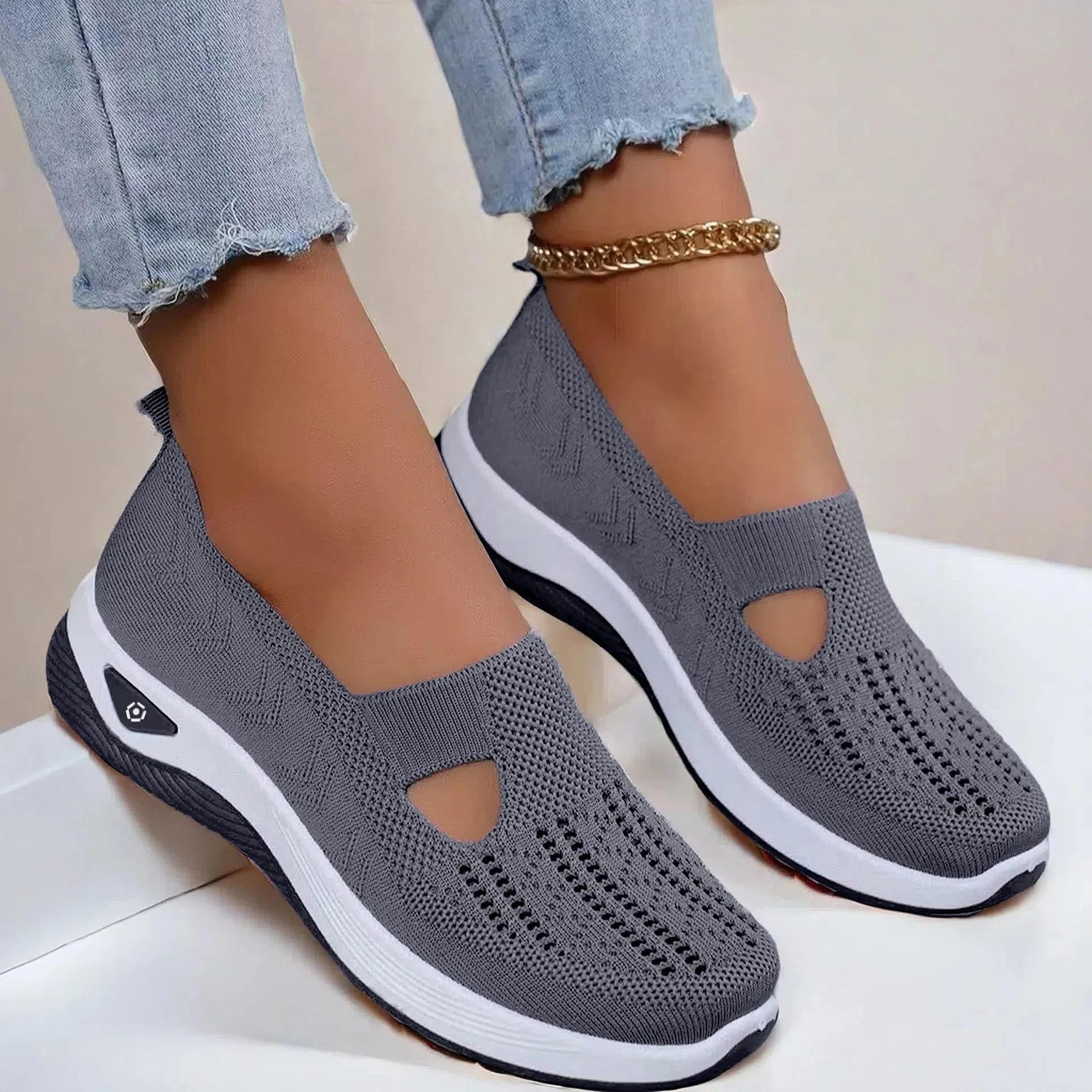 Aria | Lightweight Comfort Walking Shoes