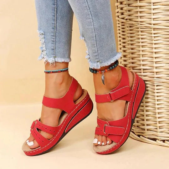 Dorothy | Finally a Sandal Your Swollen Feet Can Breathe In
